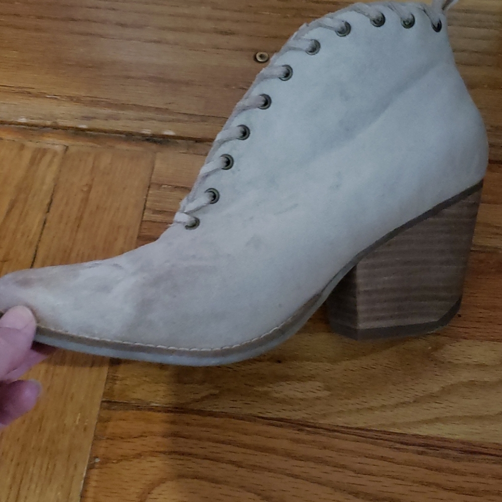 Booties - Picture 12 of 13